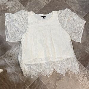 Alfani Ivory /Pearl white Floral Lace Overlay Blouse wide sleeves XL